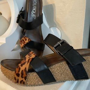 Boutique by Corkeys platform sandals size 8